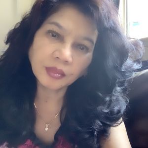 Meet your Posher, Cindy